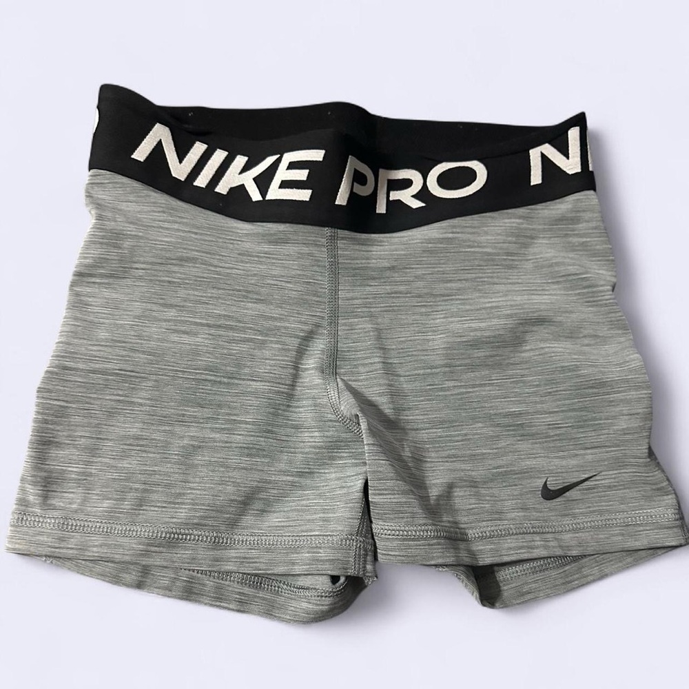 Nike Pro Dri-FIT Heather Gray Shorts